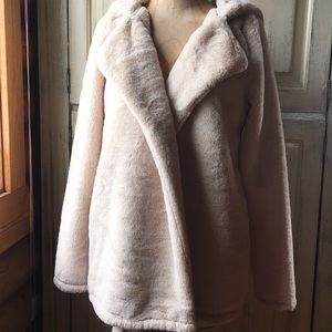 Brandy Melville cream faux fur jacket one size